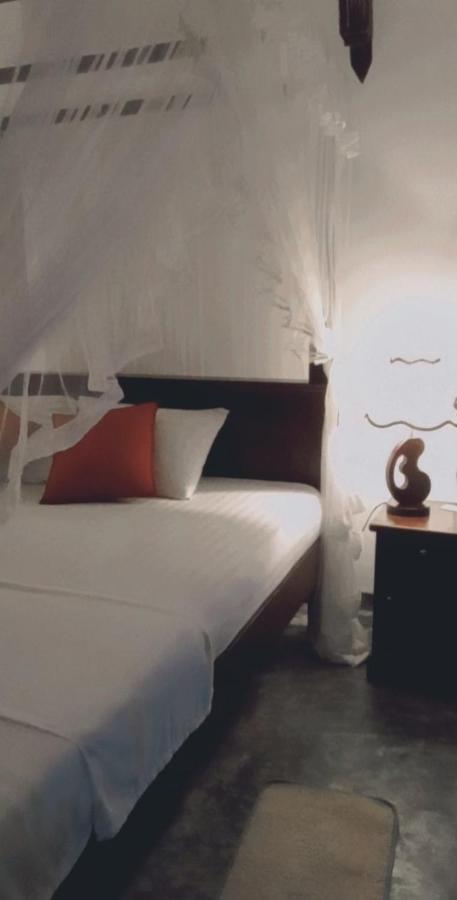 Shady Edge Hotel Unawatuna Luaran gambar