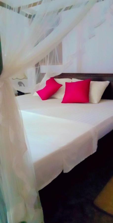 Shady Edge Hotel Unawatuna Luaran gambar